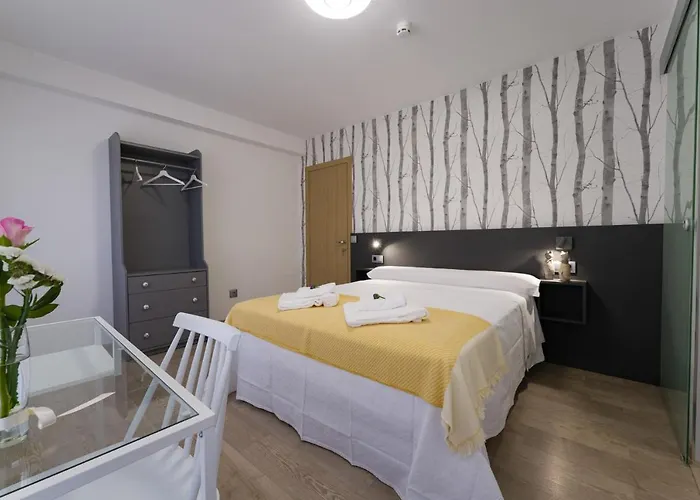 Konukevi Ferradura 3*