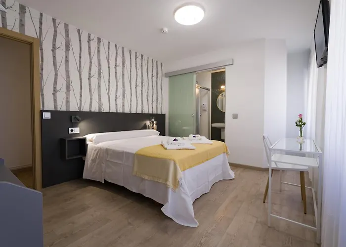 Ferradura Πανσιόν 3*